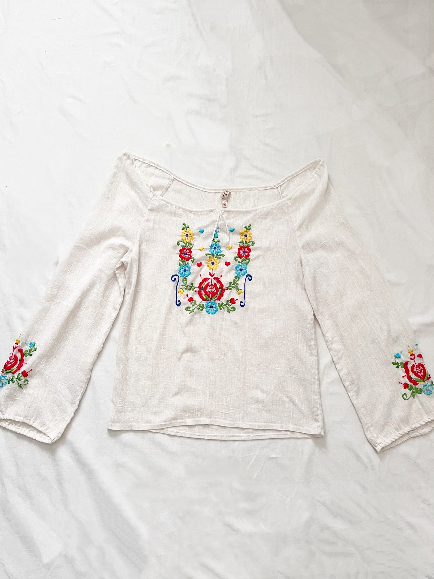 70s floral embroidery white blouse, Size S