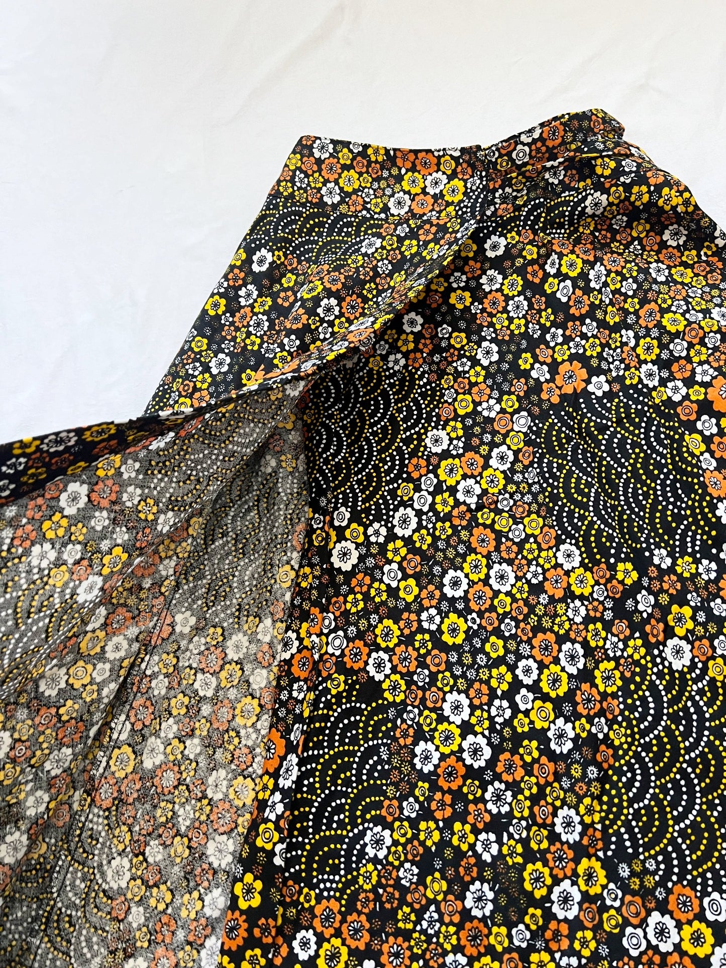 70s flower wrap skirt, Size XXS-XS