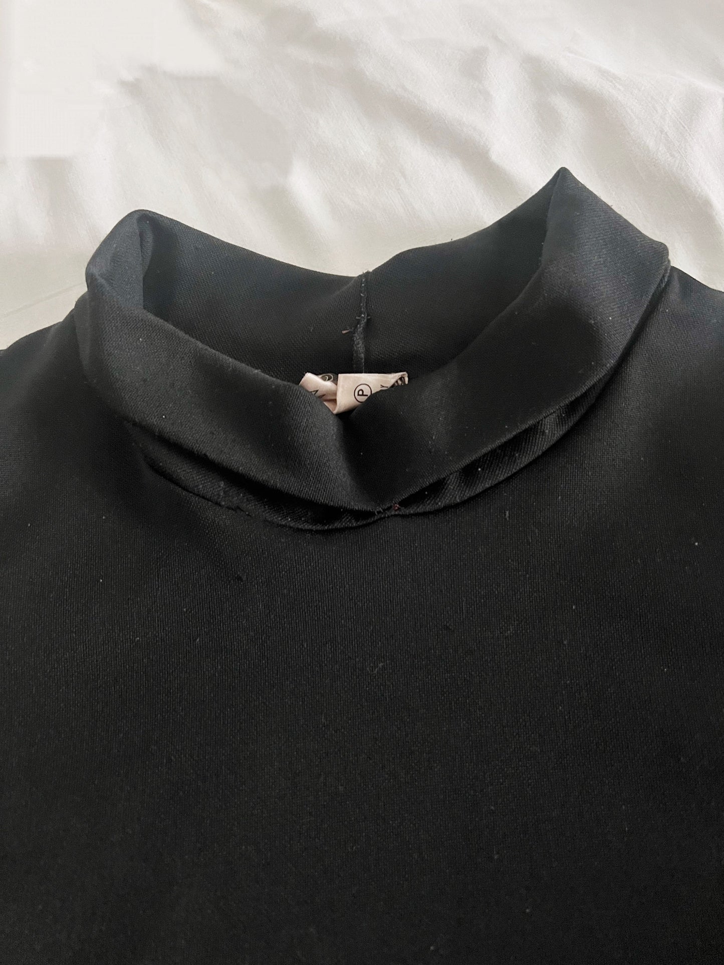 70s black mockneck top, Size L-XL
