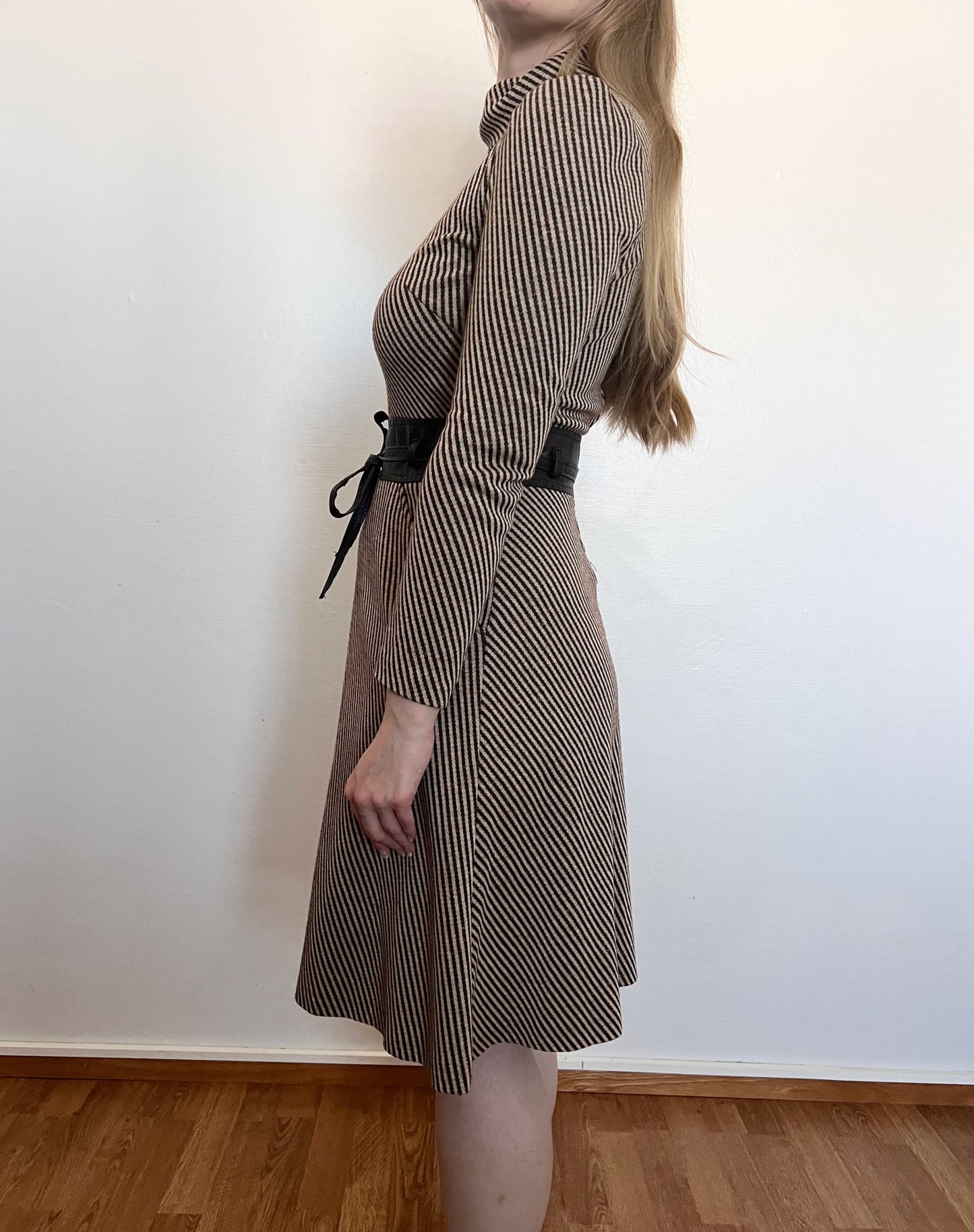 60s turtleneck dress, Size S