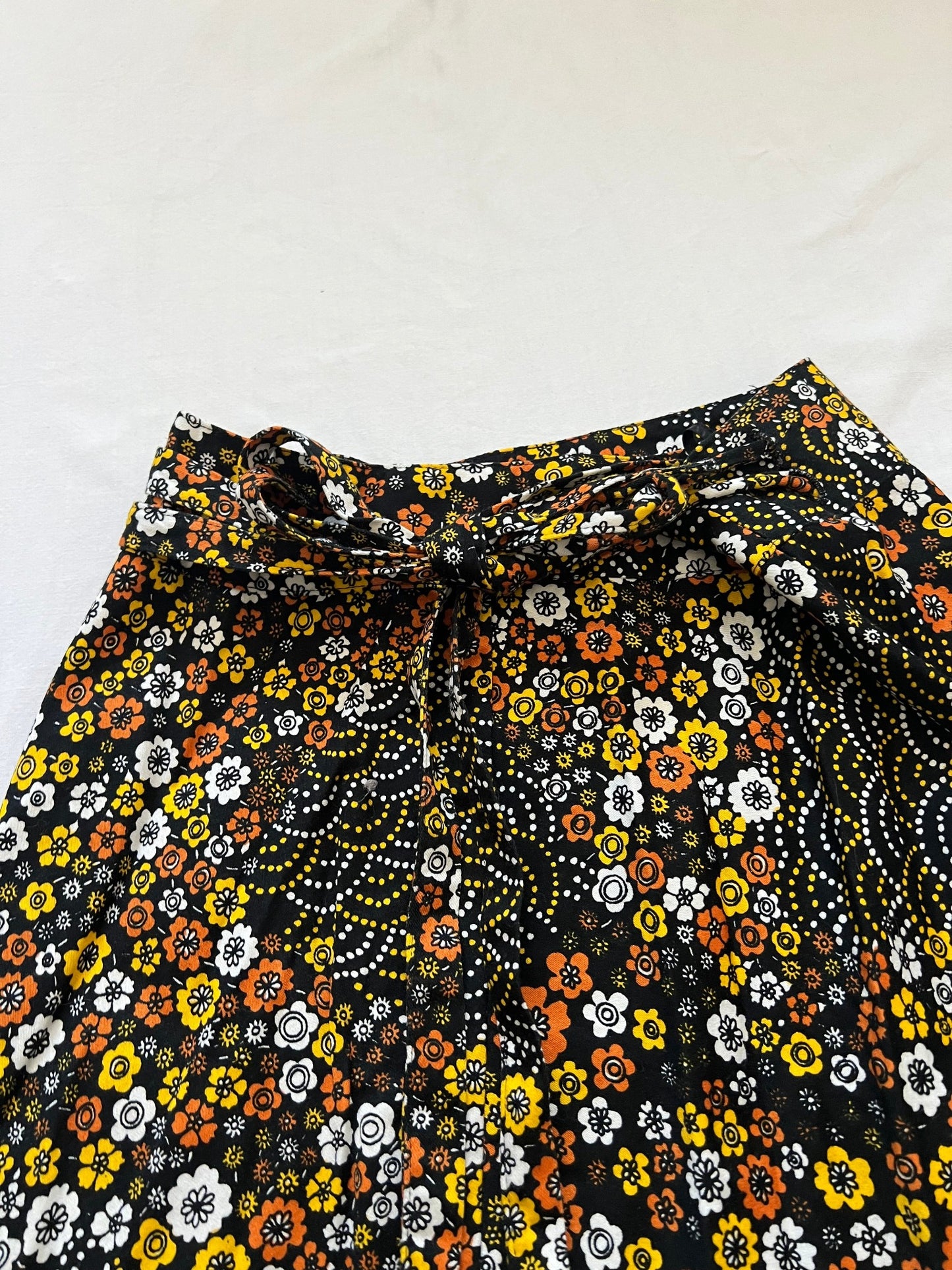 70s flower wrap skirt, Size XXS-XS