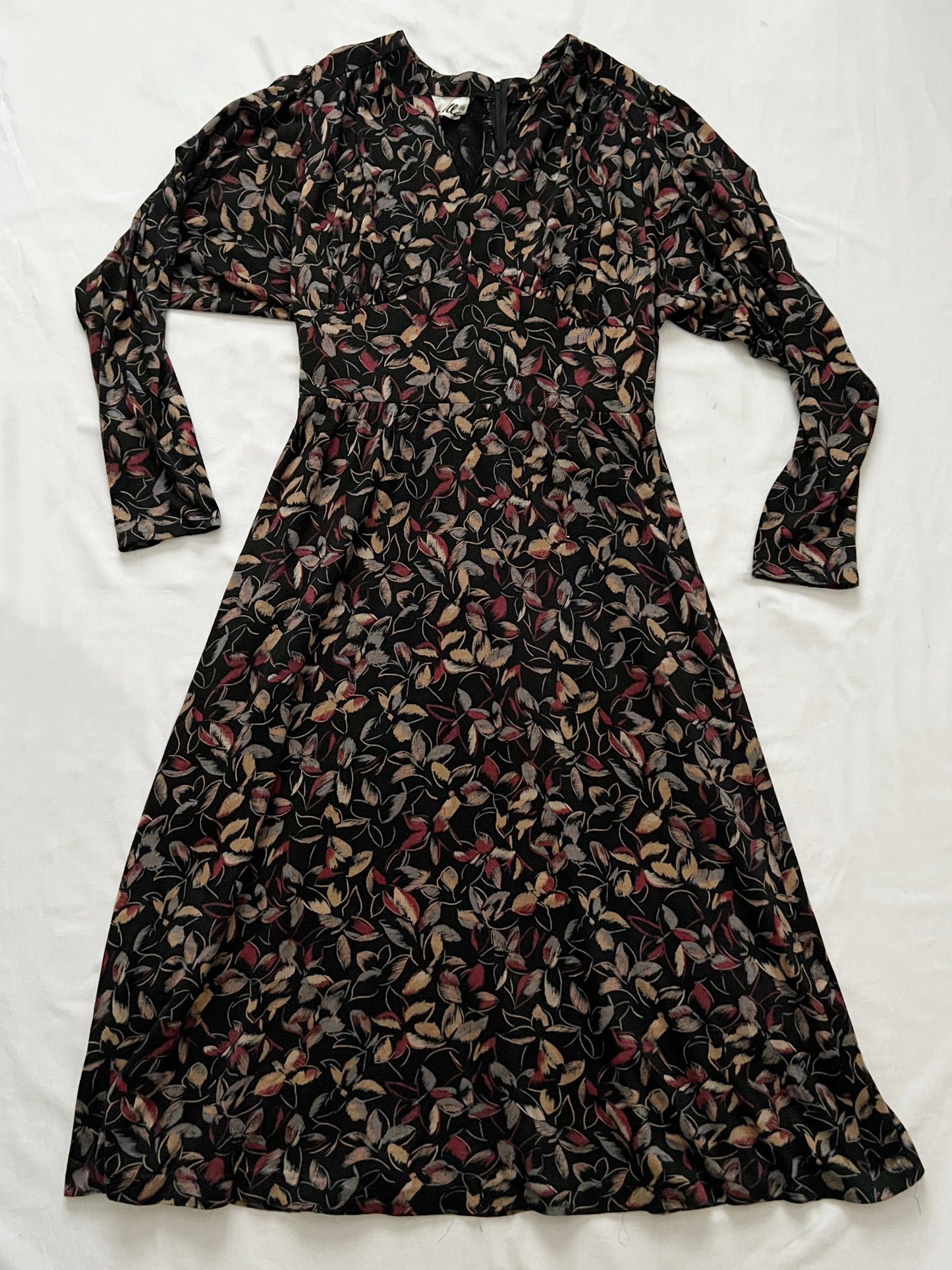 Dark flower dress, Size S