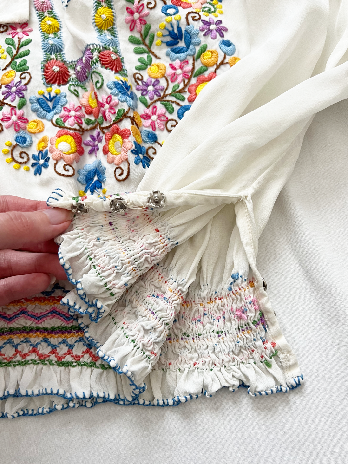 1930s/1940s hand embroidered floral cropped blouse, Size S