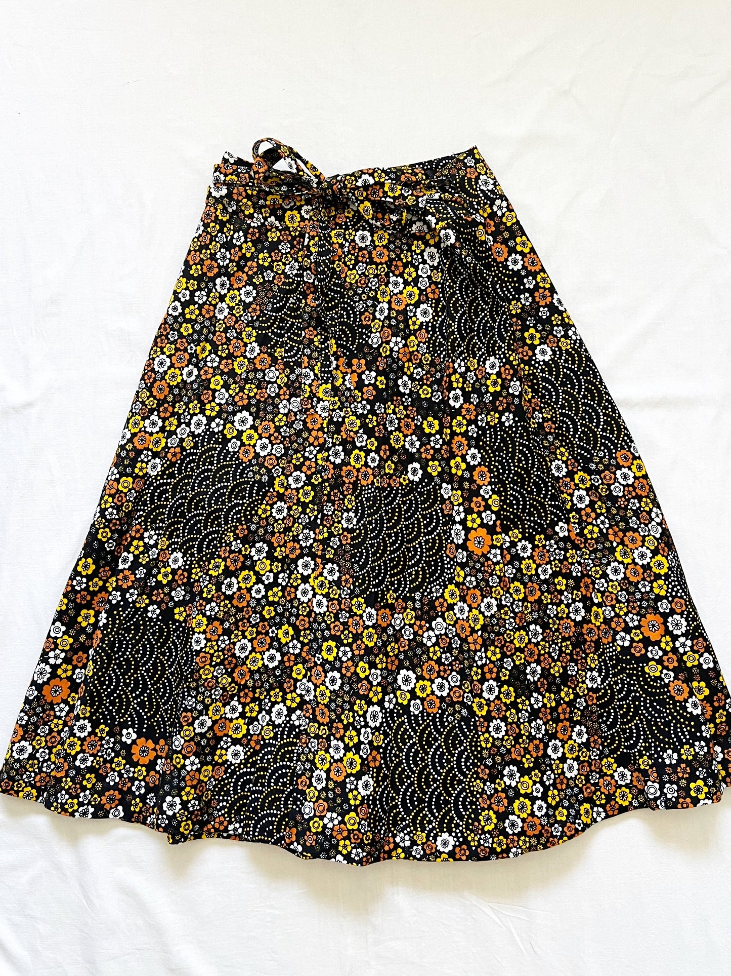 70s flower wrap skirt, Size XXS-XS