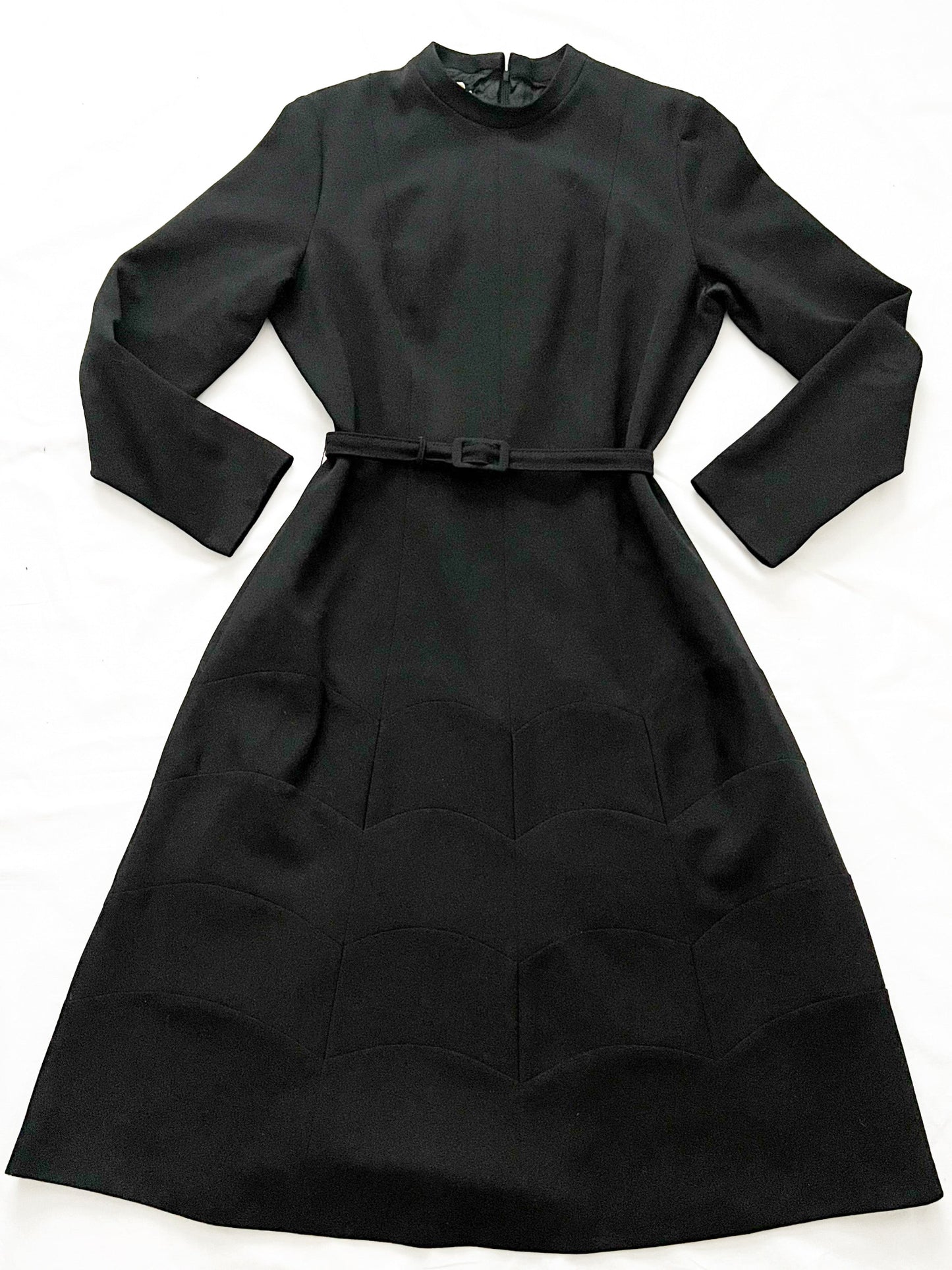 Black scalloped pattern dress, Size L