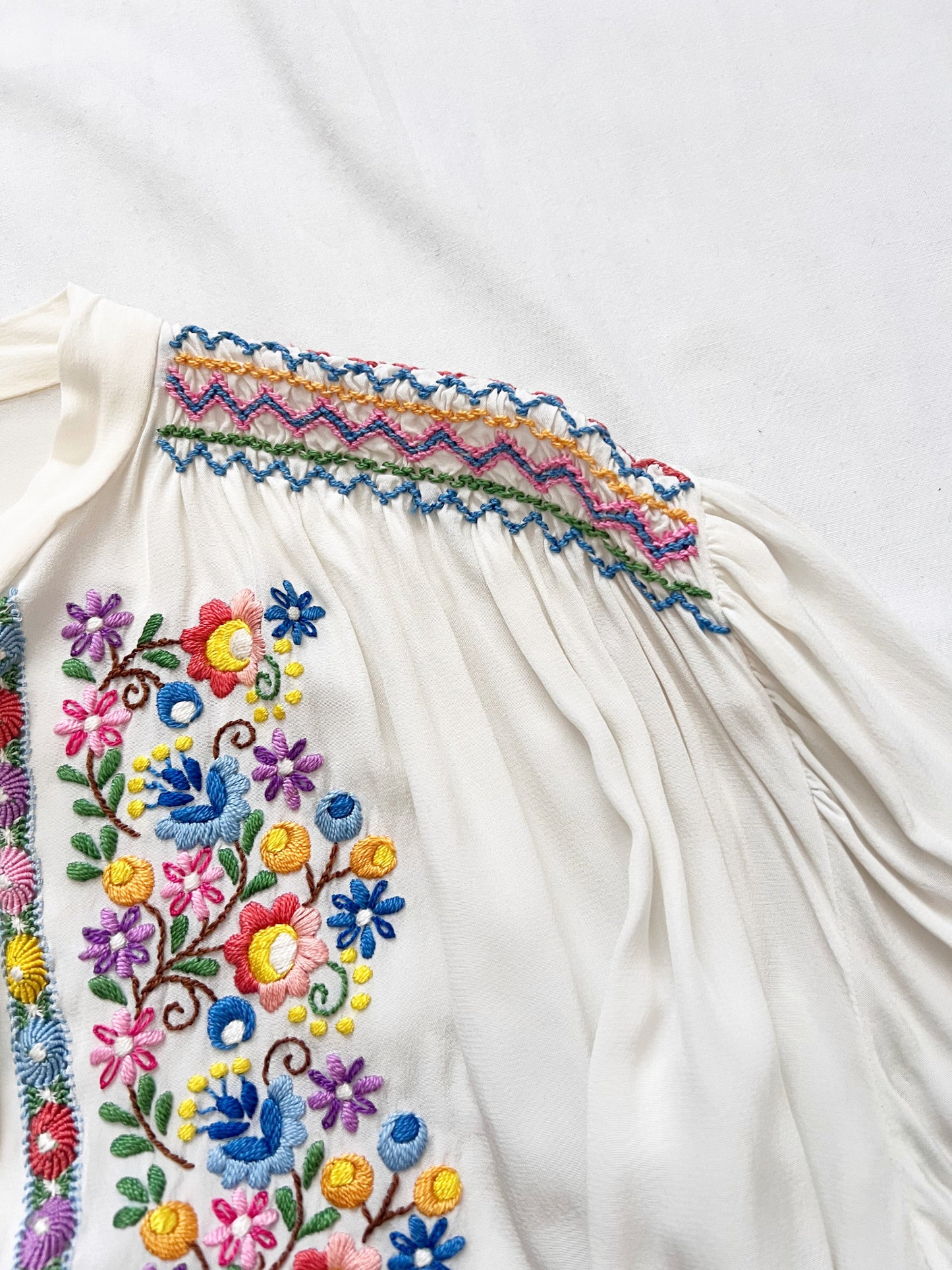 1930s/1940s hand embroidered floral cropped blouse, Size S