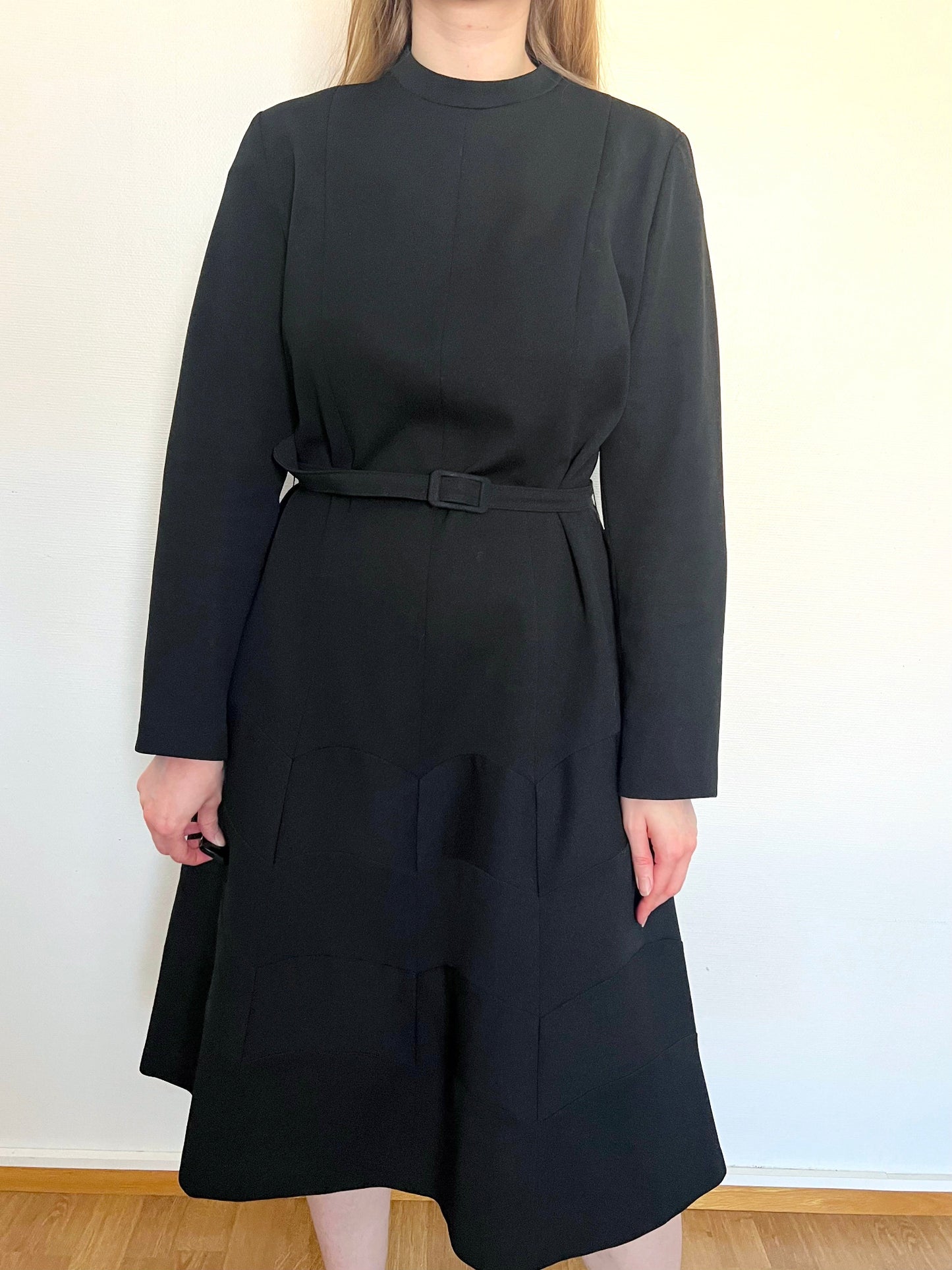Black scalloped pattern dress, Size L