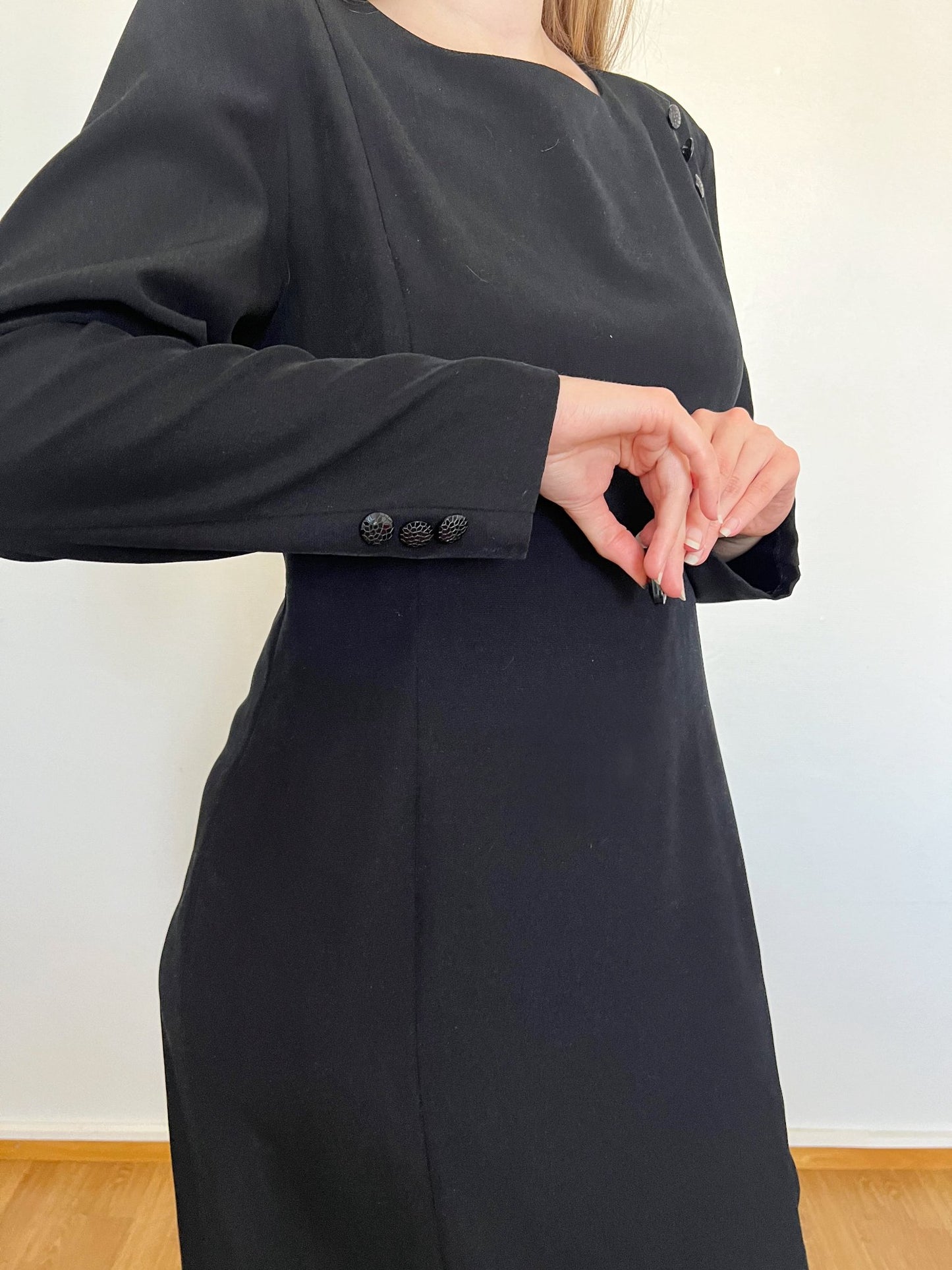 Black 80s dress, Size M