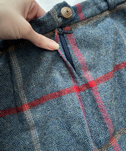 70s wool blend gray skirt, Size M-L