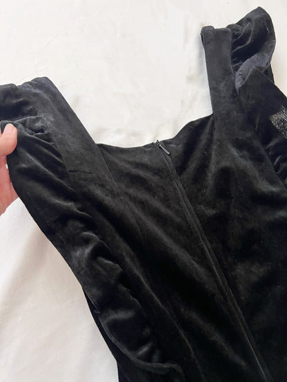 70s black velvet ruffle dress, Size XS-S