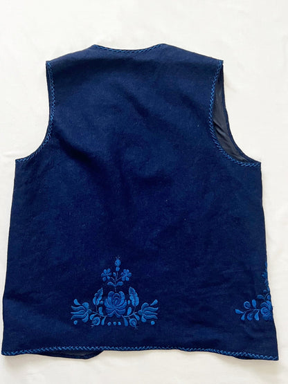 Blue embroidered vest, Size L