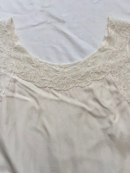 1920s silk white nightgown, Size M-L