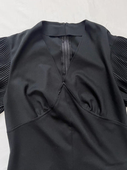 70s black flared sleeves t-shirt, Size S-M