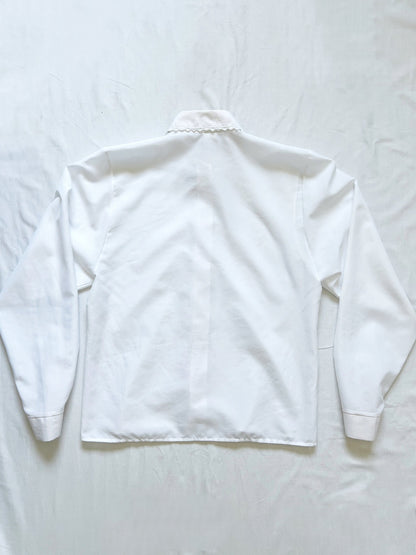 White embroidery shirt, Size S-M