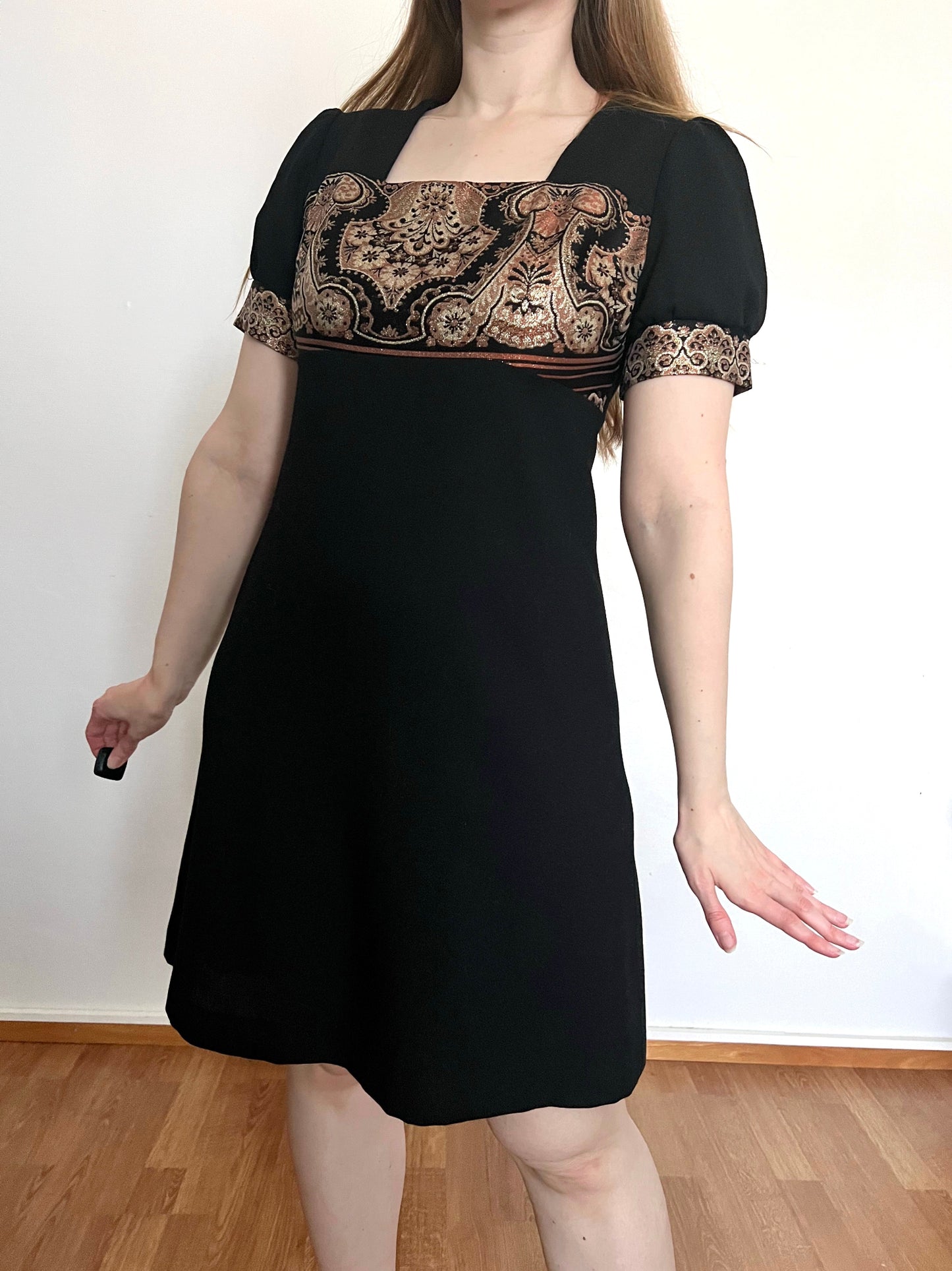 60s black and gold/bronze shimmery dress, Size S