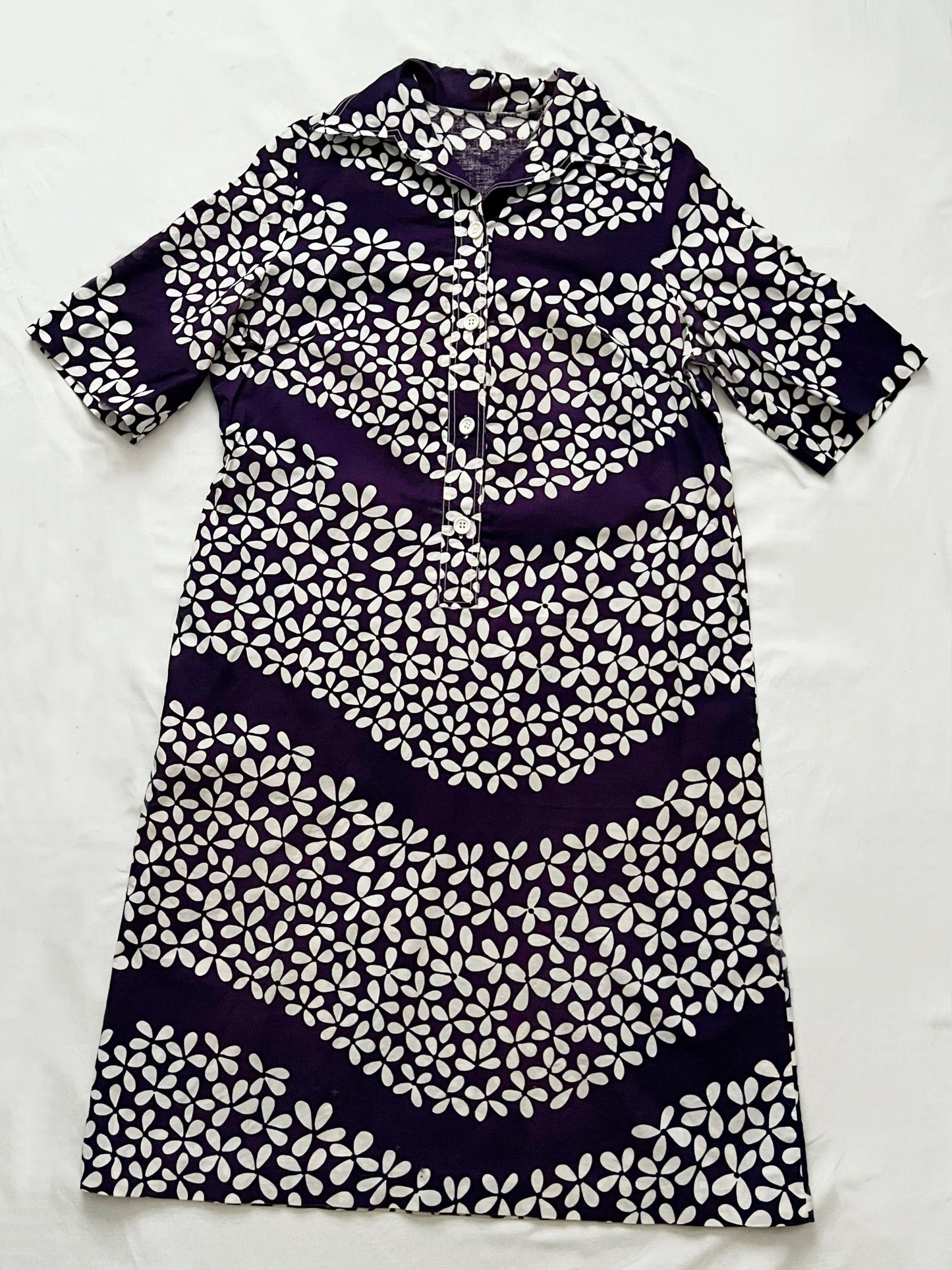 Purple and white flower dress, Size L-XL