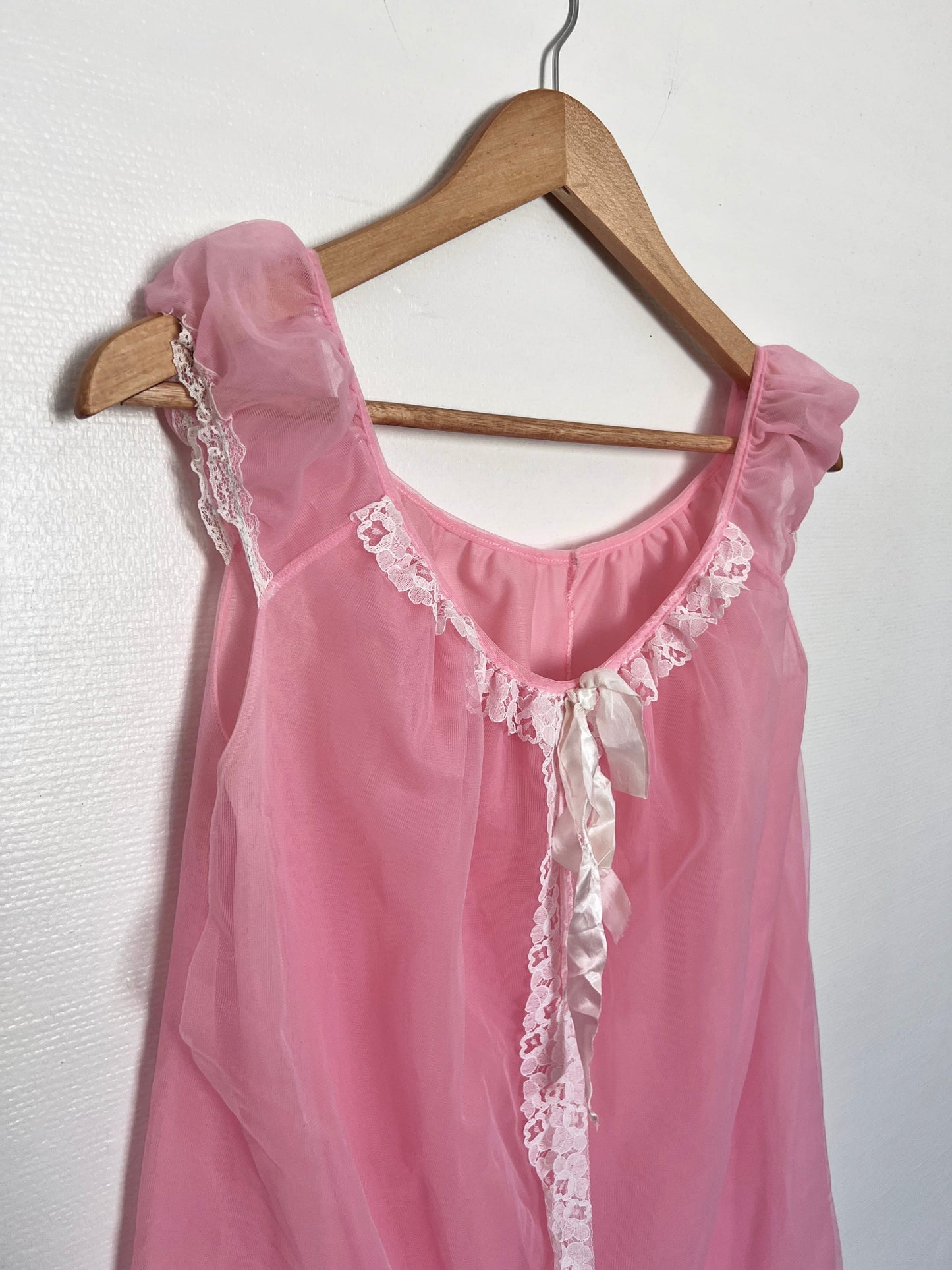 60s pink nightgown, Size M-L