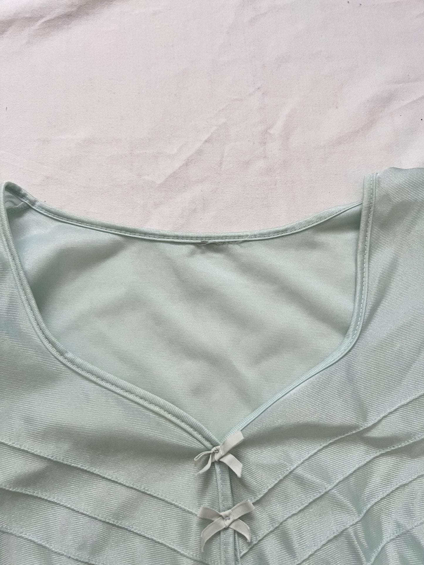 70s mint green nightgown, Size M