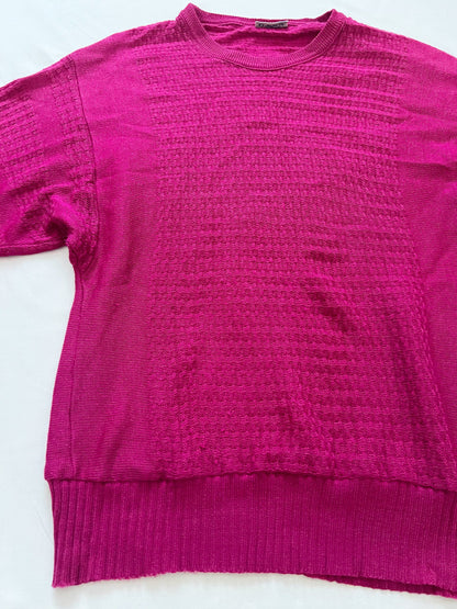 Pink textured sweater, Size M