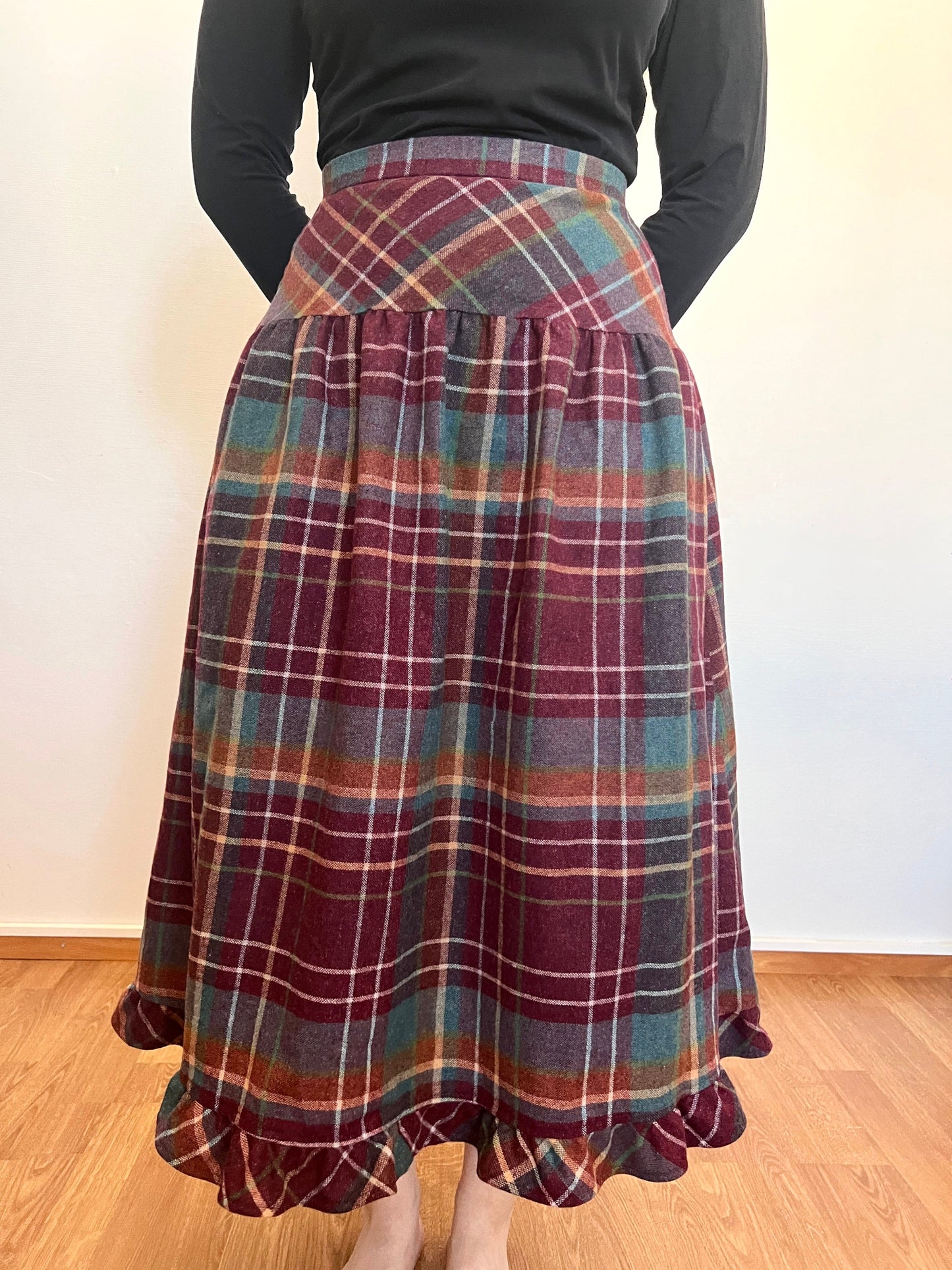 70s plaid skirt, Size S