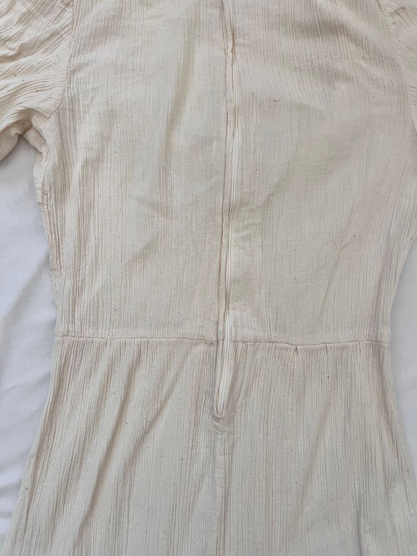70s cream crinkled dress, Size S