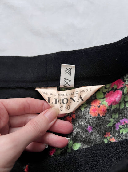 70s black and floral pattern skirt, Size S-M