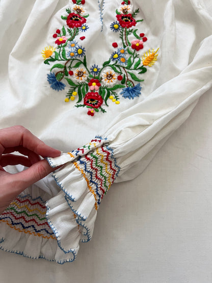 70s hungarian floral blouse, Size S