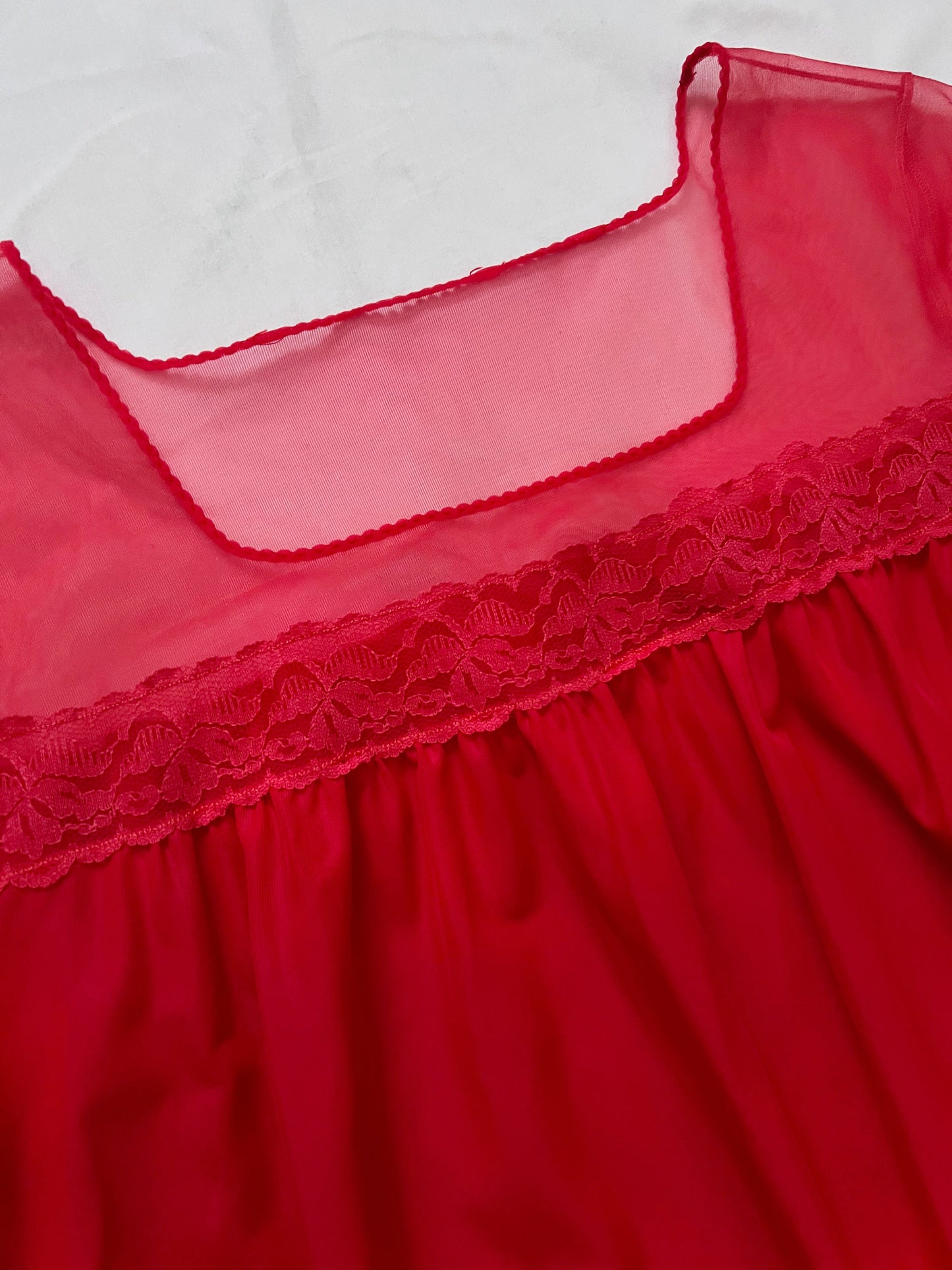 60s red nightgown, Size L