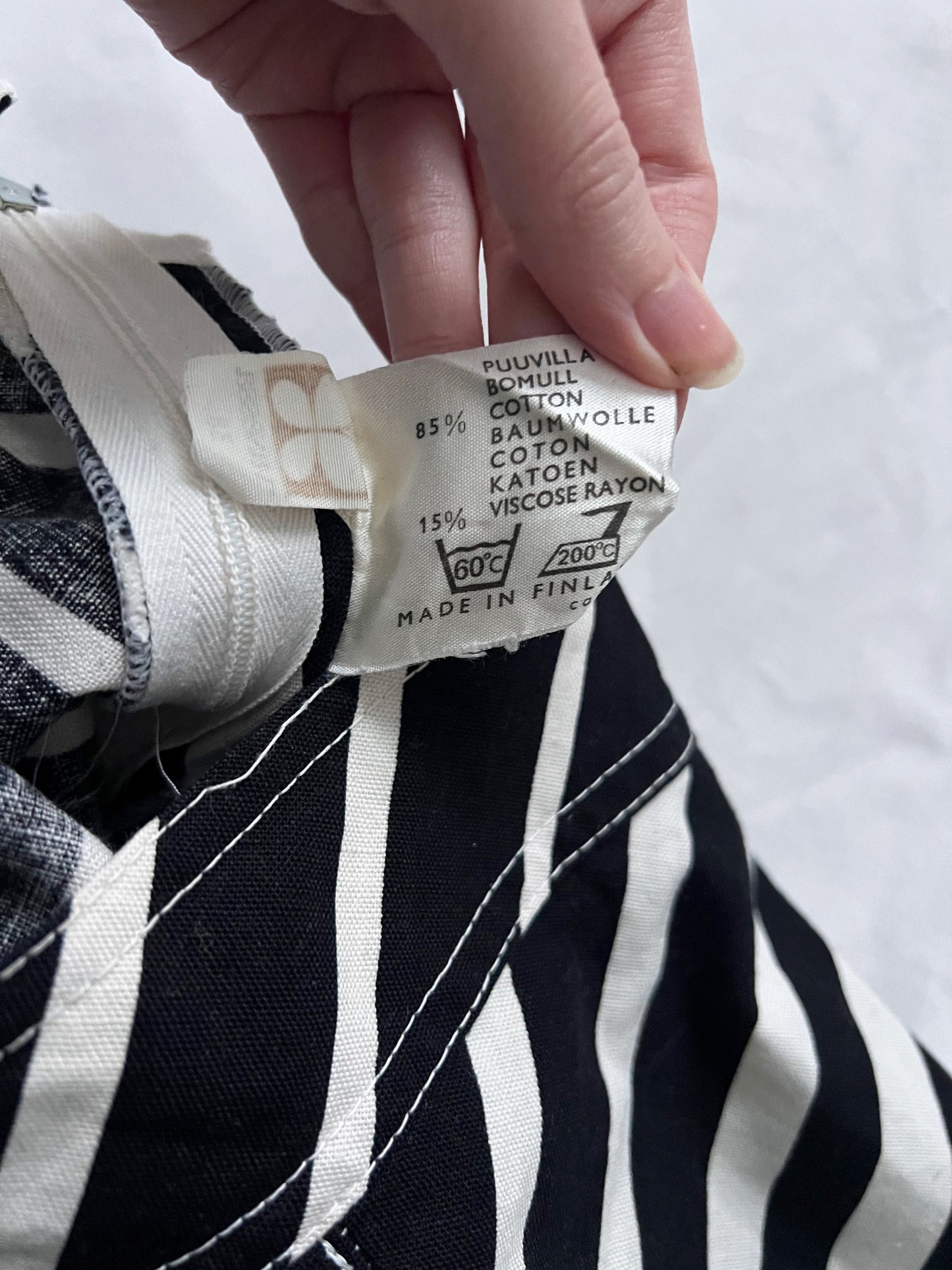 70s black and white striped skirt, Size XS-S