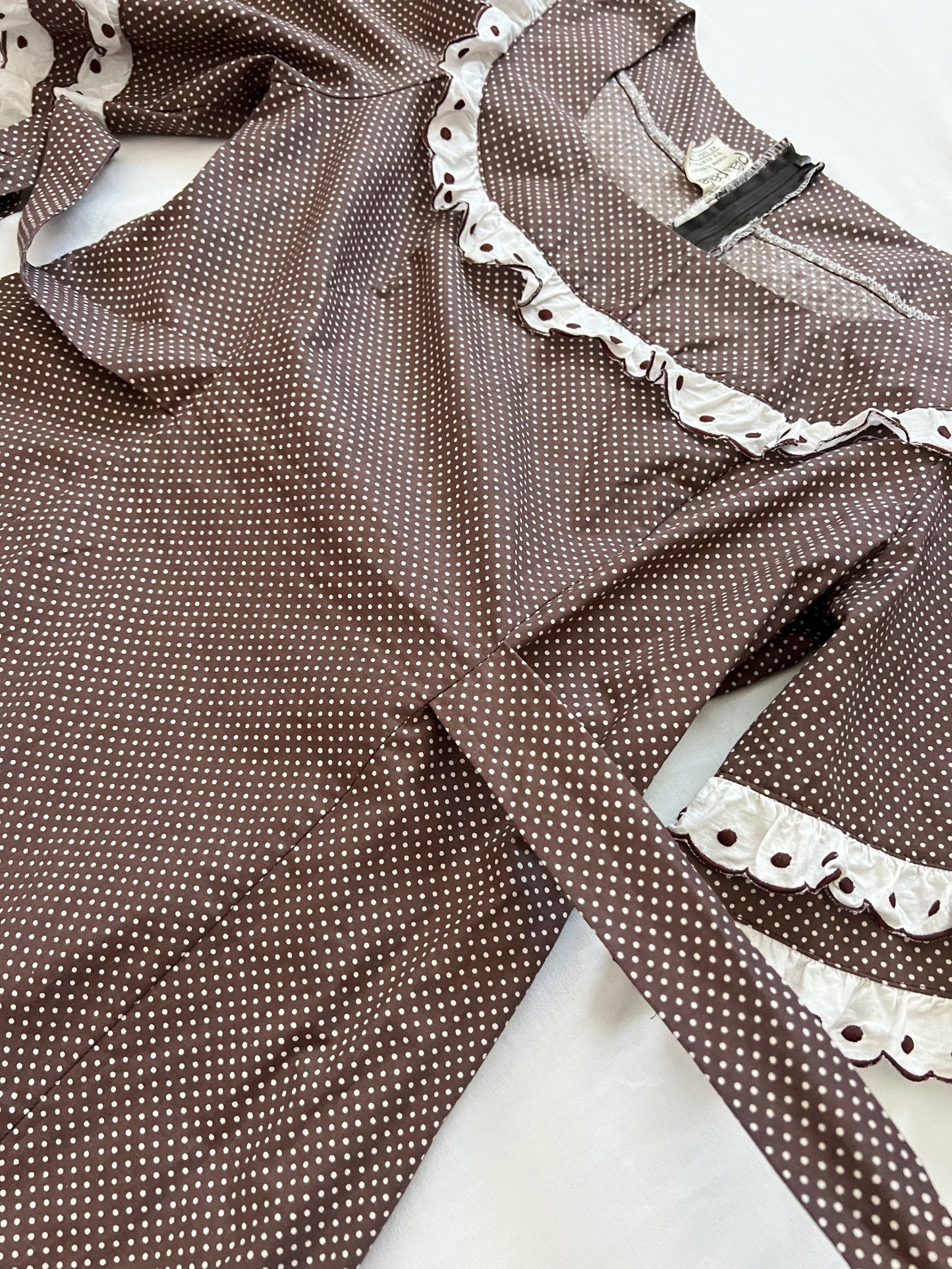 70s brown & white polka dot dress, Size L