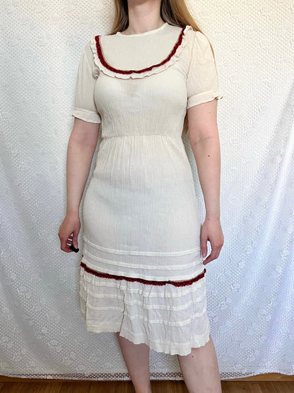 70s cream crinkled dress, Size S