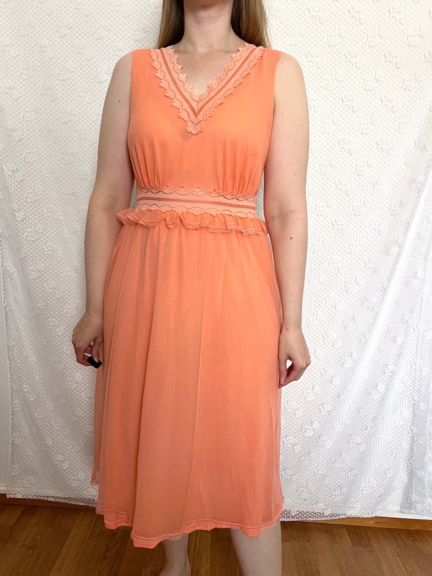 60s peach nightgown, Size S