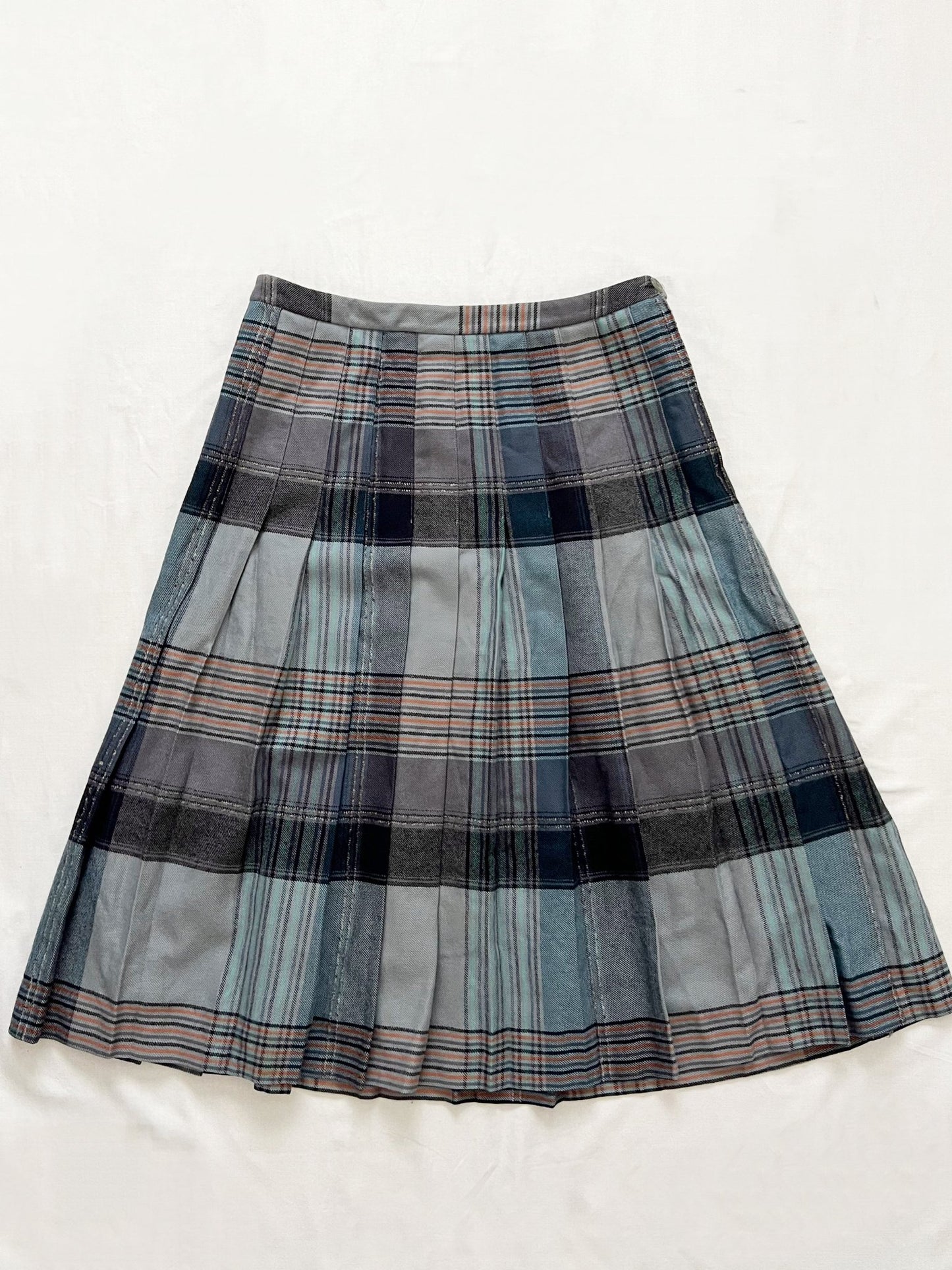 Blue drop waist skirt, Size S-M