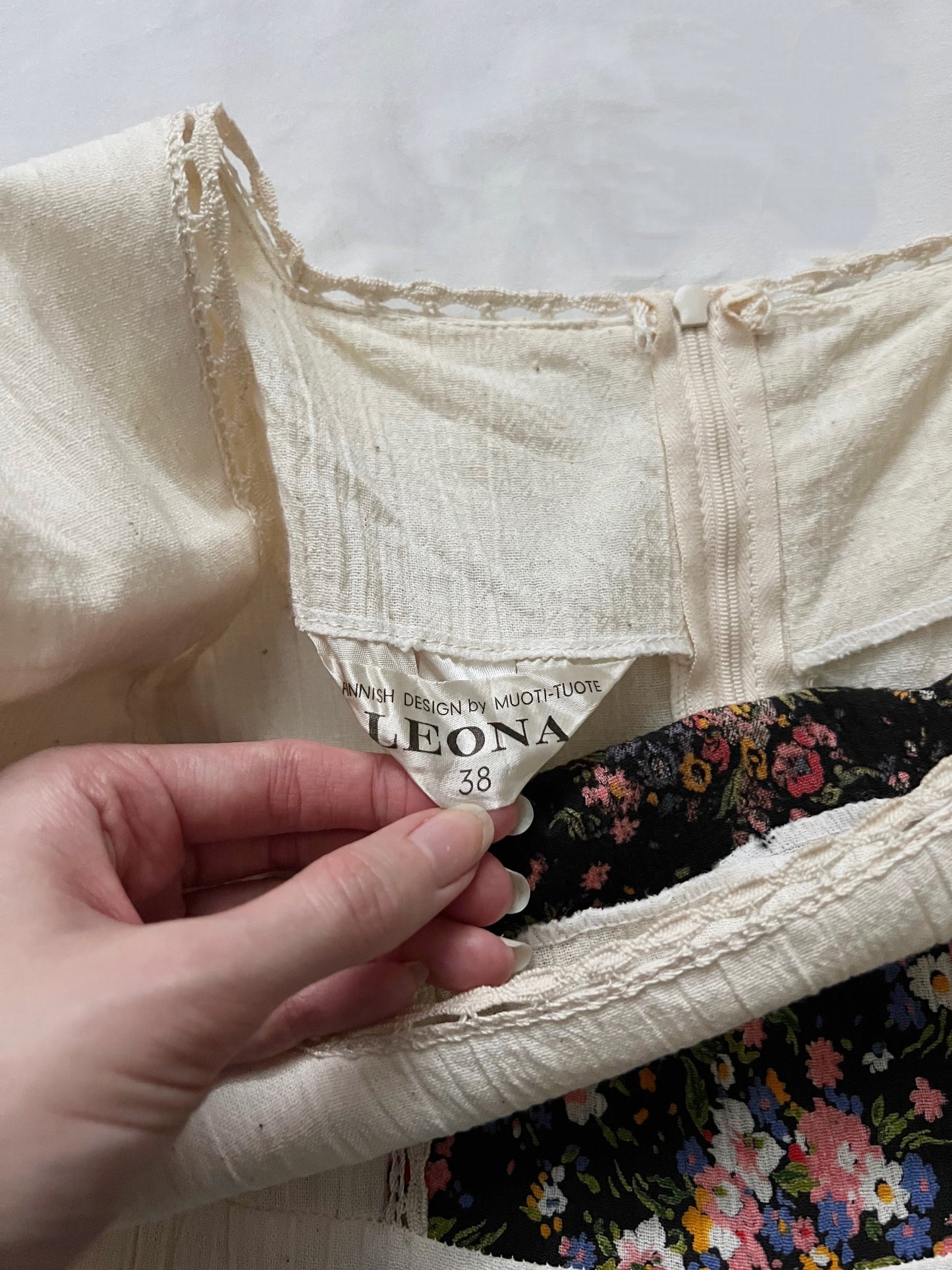 70s cotton cream and floral maxi dress, Size S