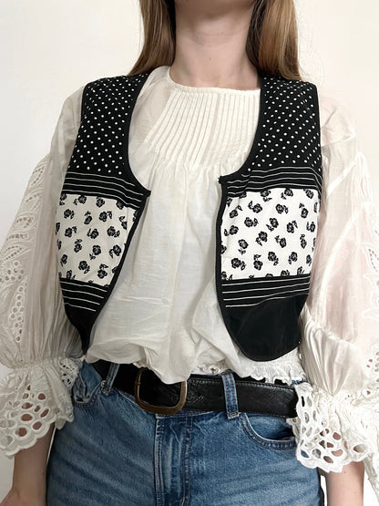 70s black and white vest, Size M-L