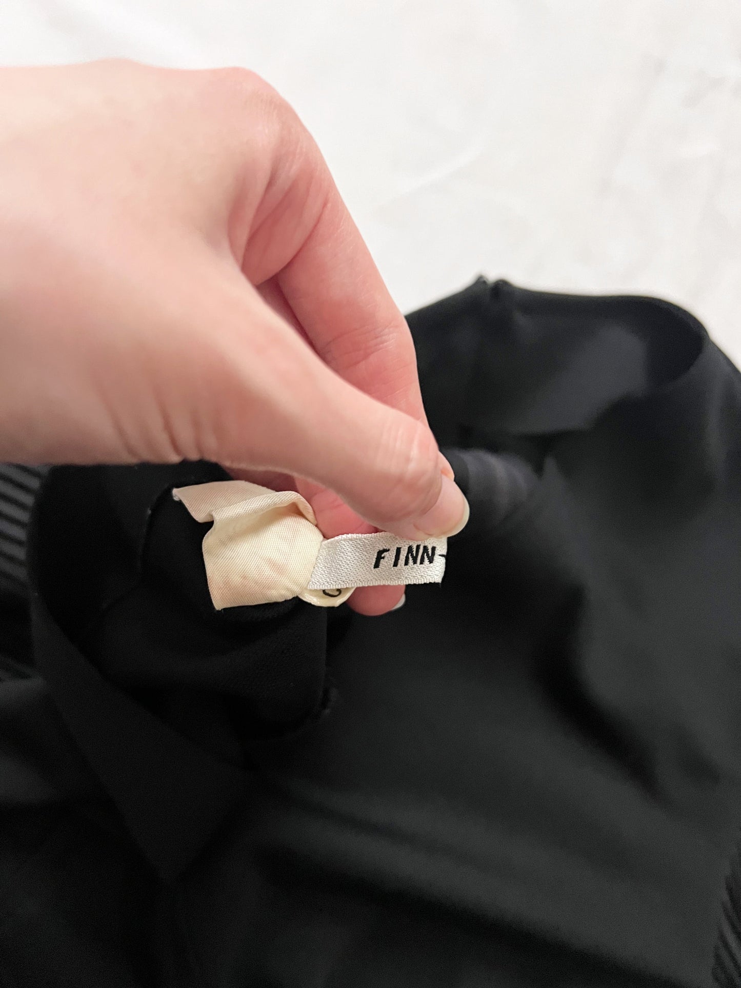 70s black flared sleeves t-shirt, Size S-M