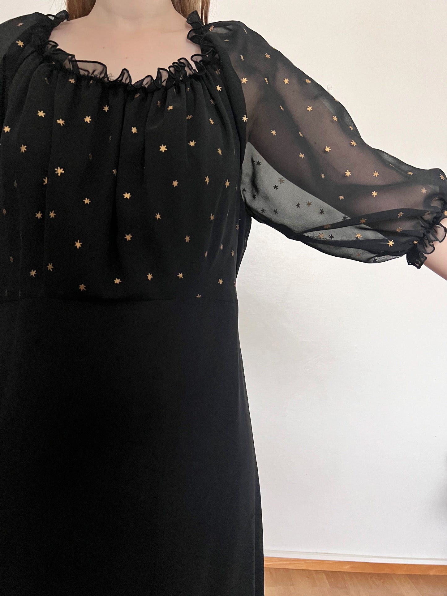 70s black and gold stars gown, Size L