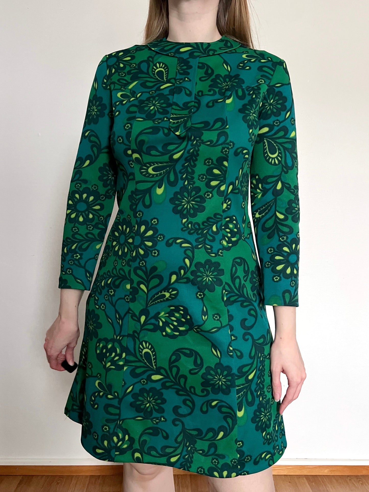 60s green flower dress, Size S