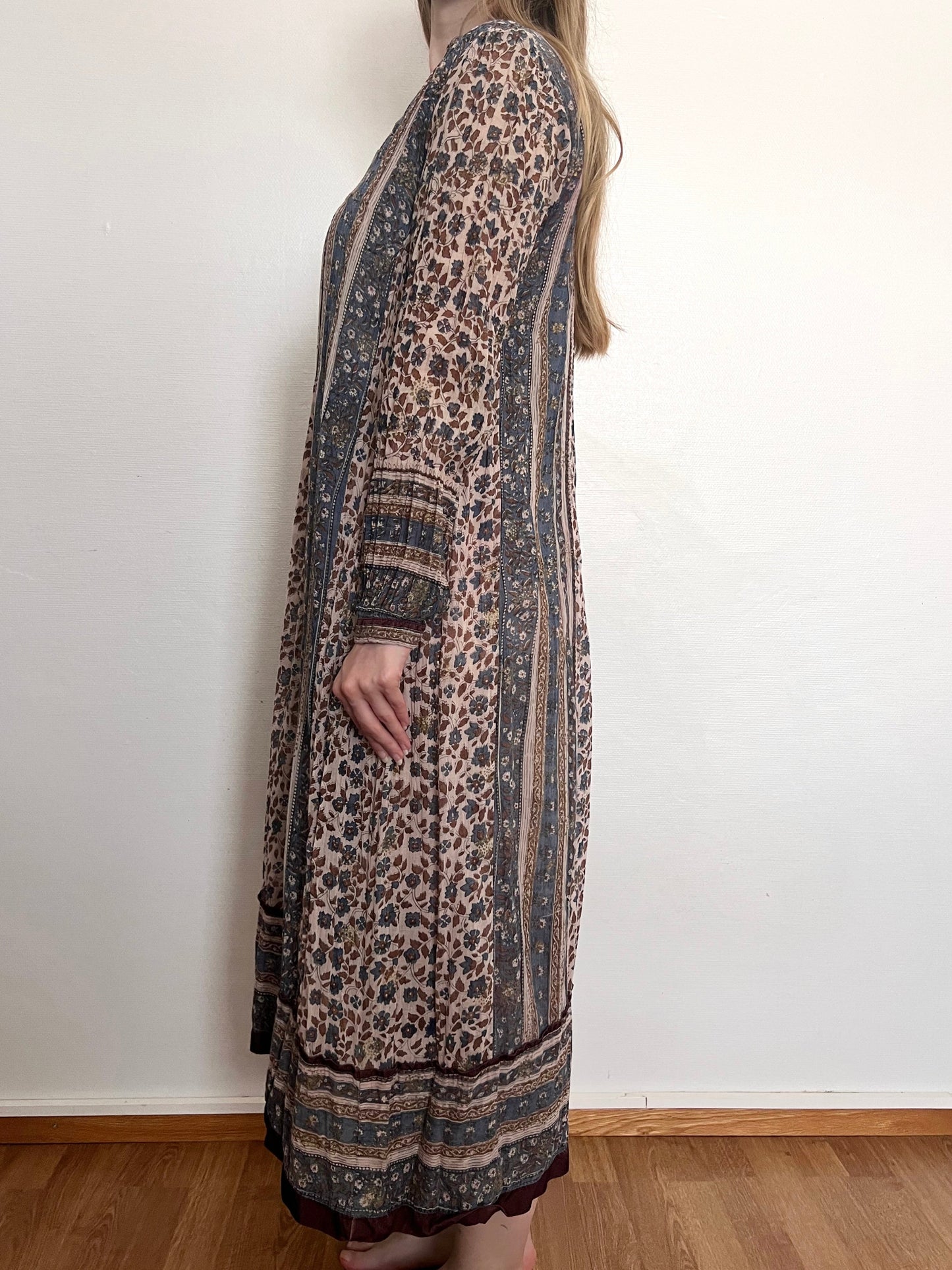 70s Indian cotton gauze pattern dress, Size M