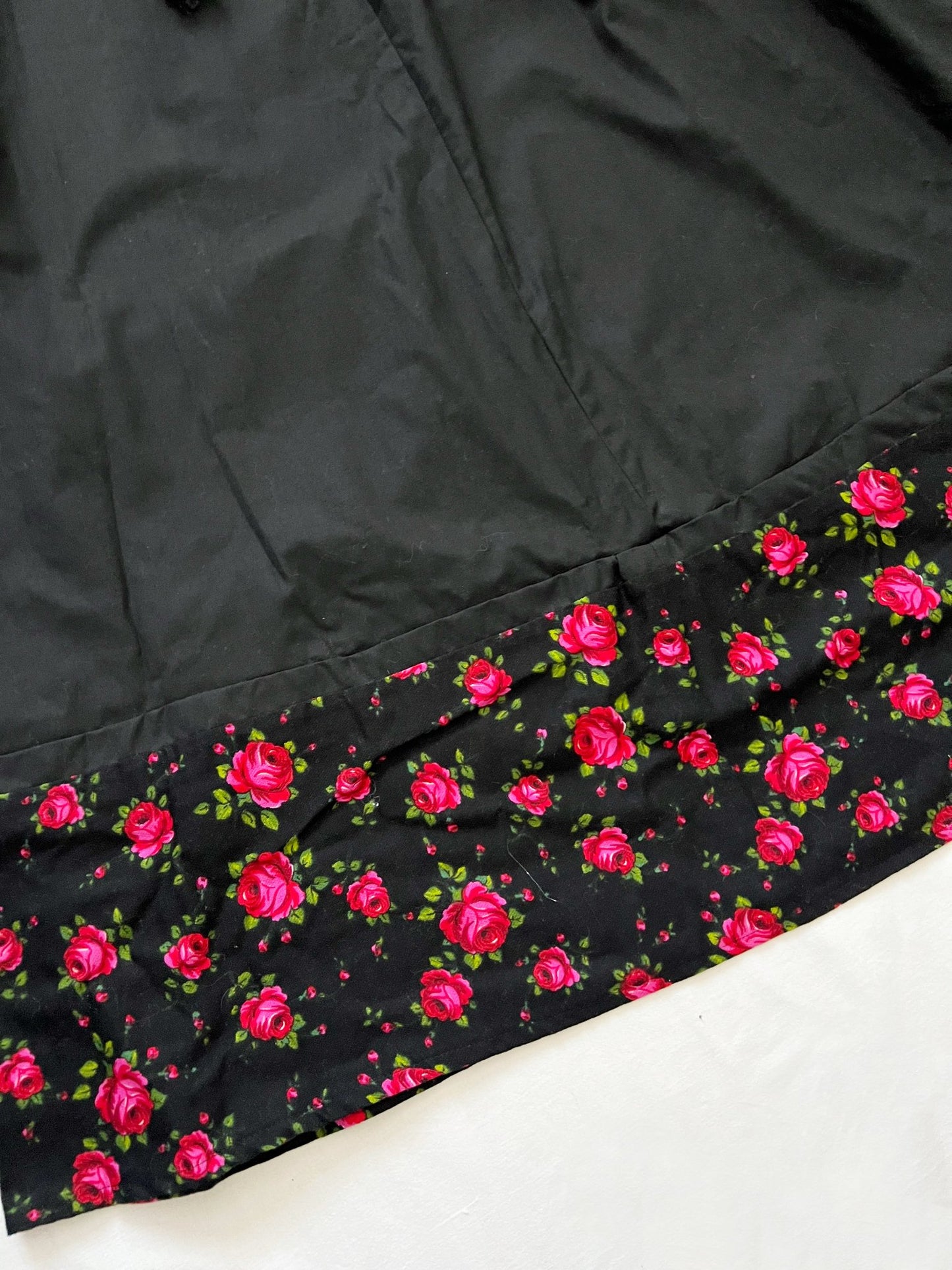 70s black and red flower dress, Size S