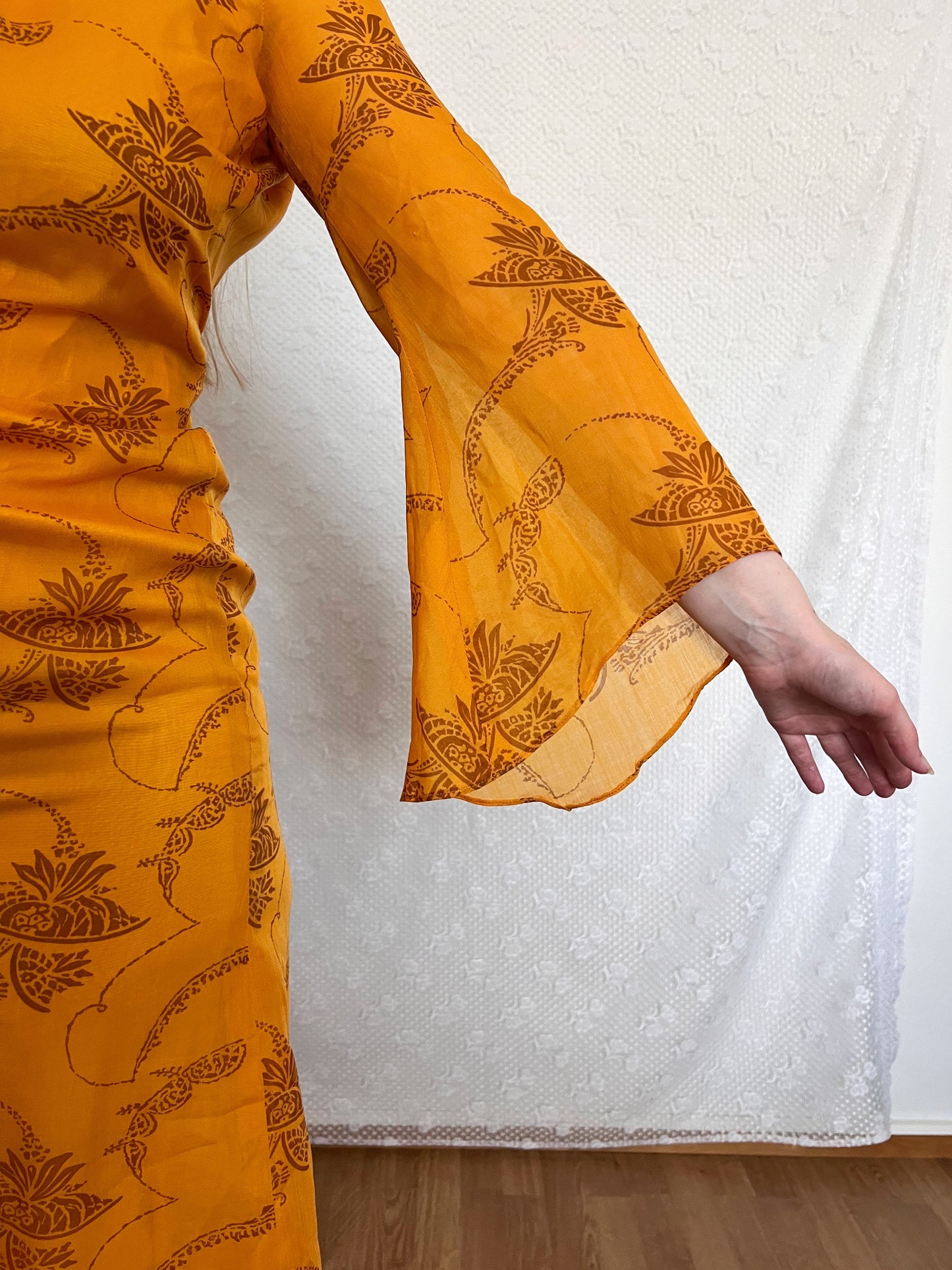 70s orange bell sleeves dress, Size XS