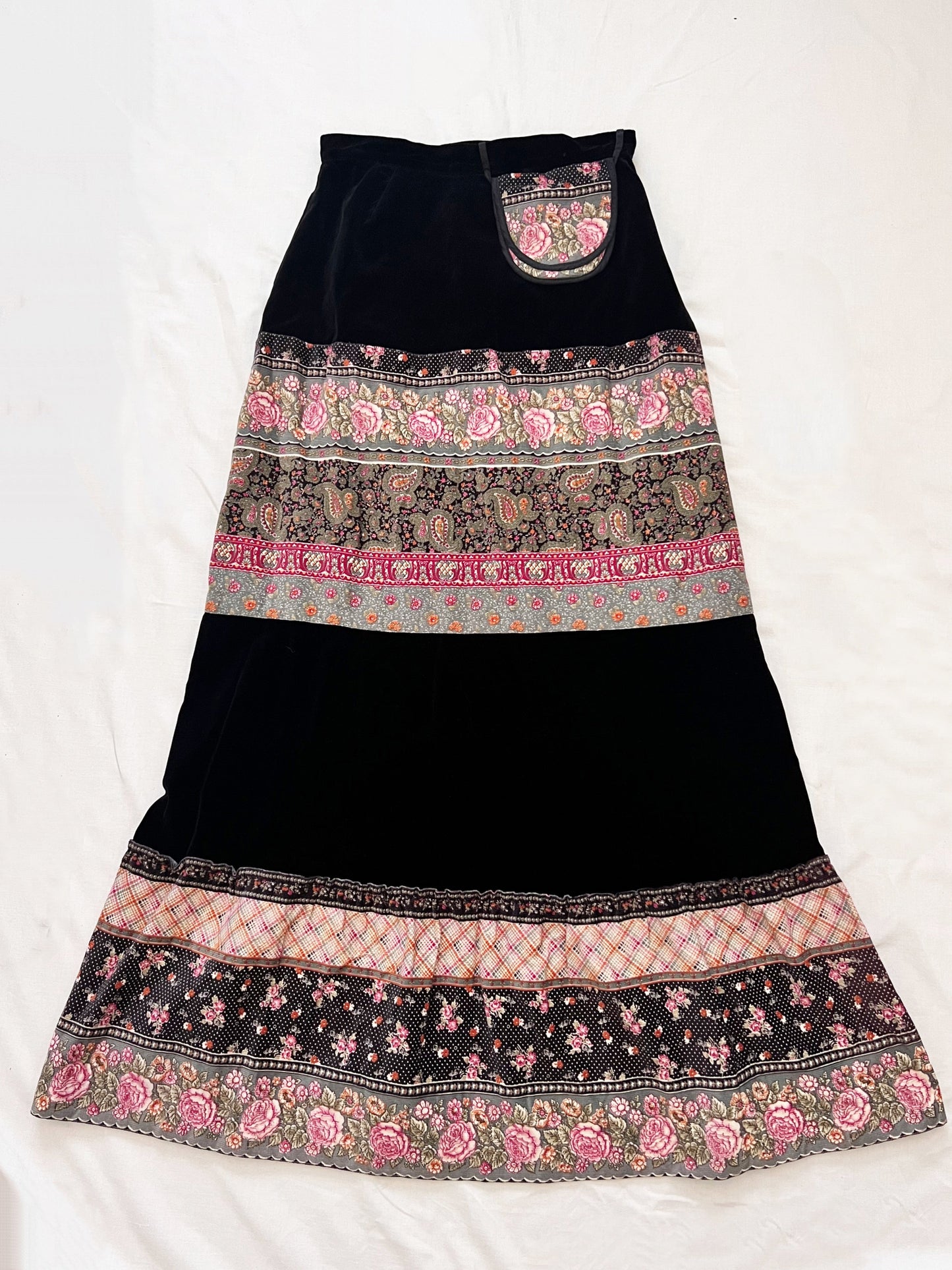 70s velvet and floral maxi skirt, Size S