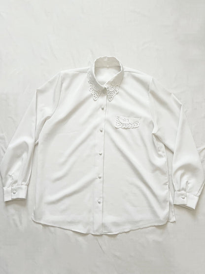 White 80s shirt, Size XL