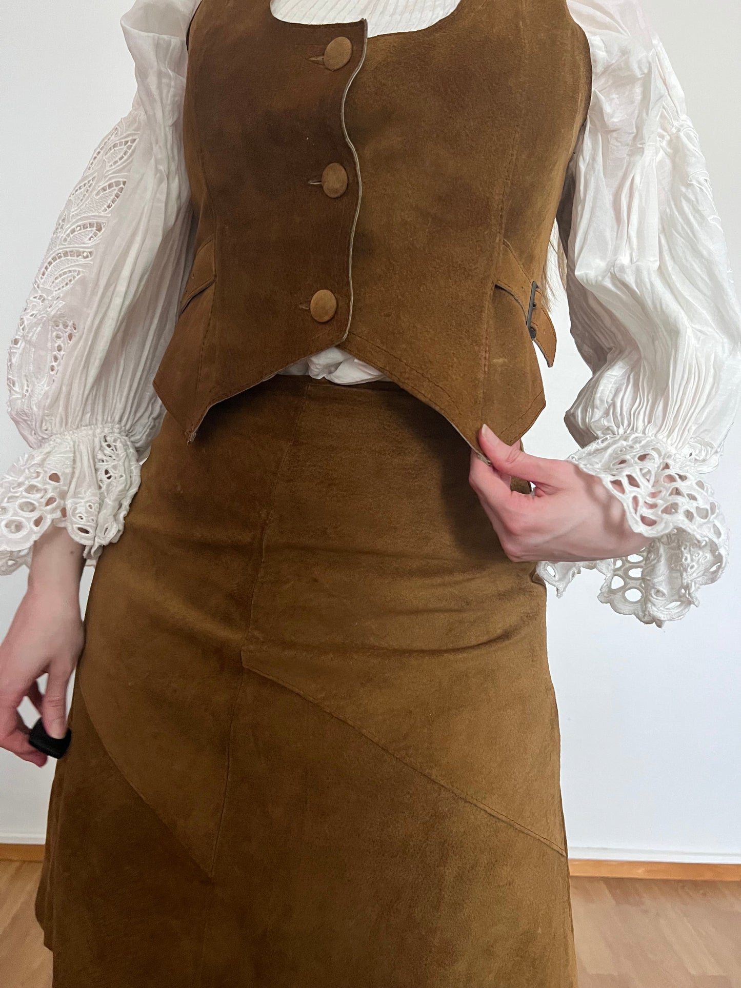 70s brown suede vest and skirt set, Size S