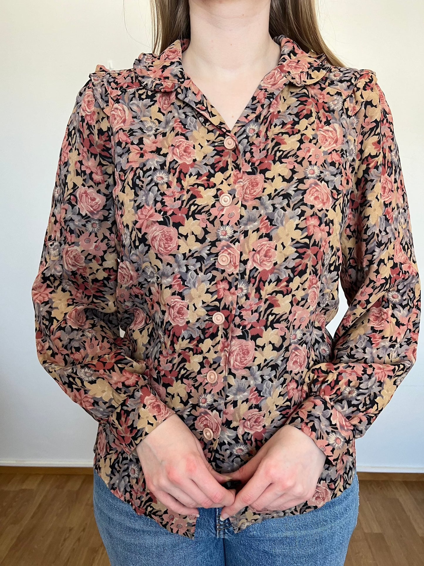 70s flower shirt, Size S-M