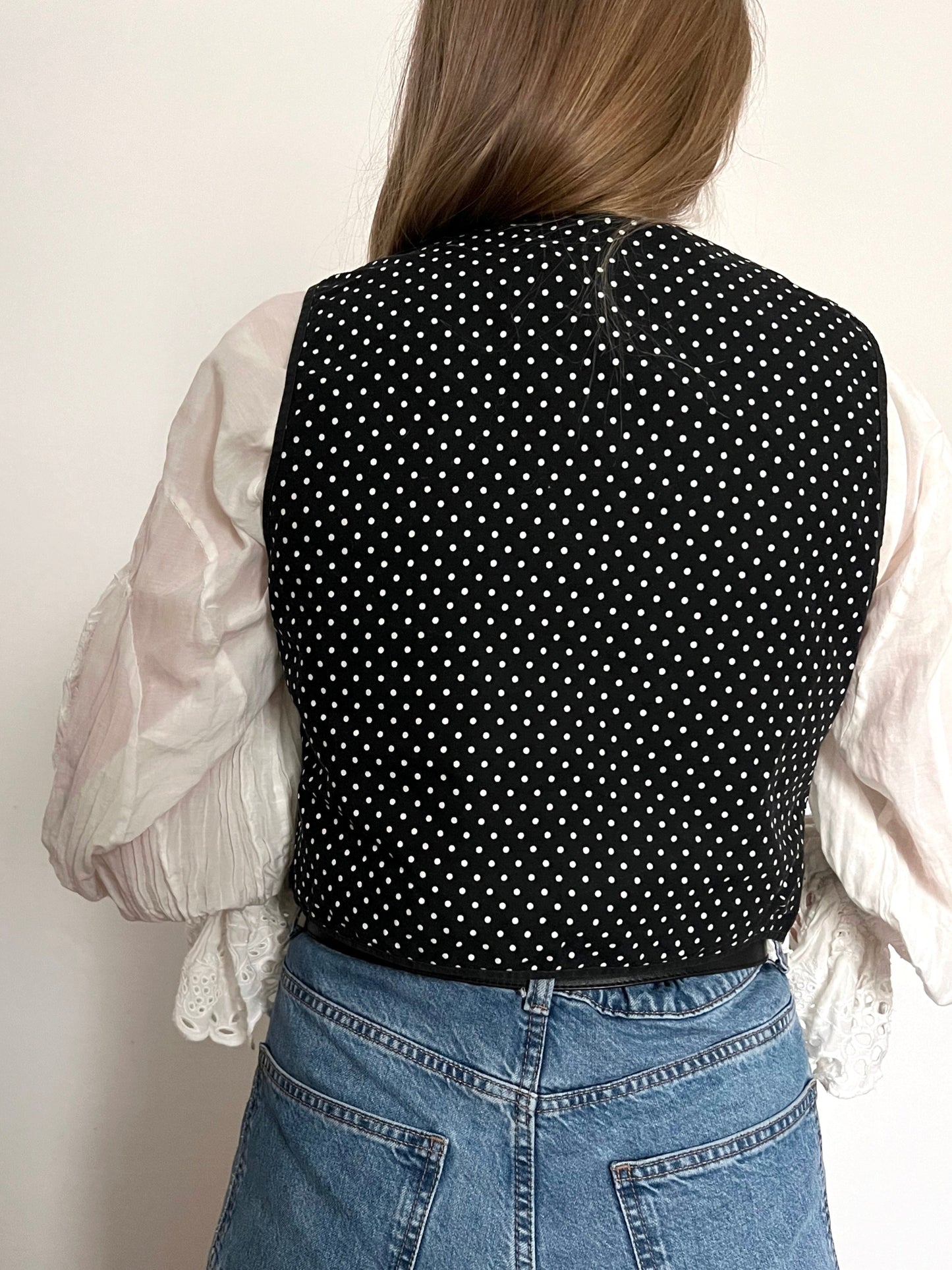 70s black and white vest, Size M-L