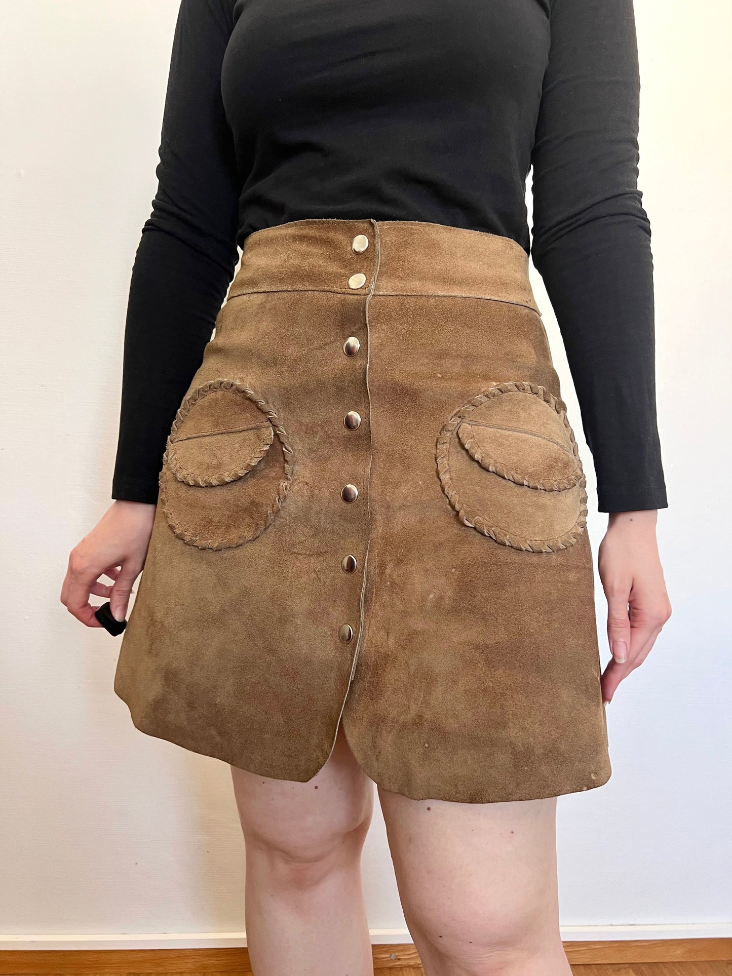 60s suede skirt with pockets, Size S-M