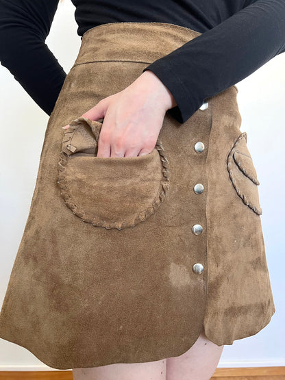 60s suede skirt with pockets, Size S-M