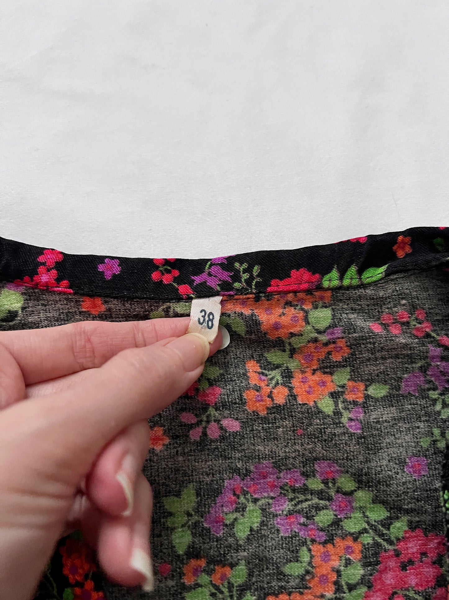 70s pointed collar floral bluse, Size XS-S