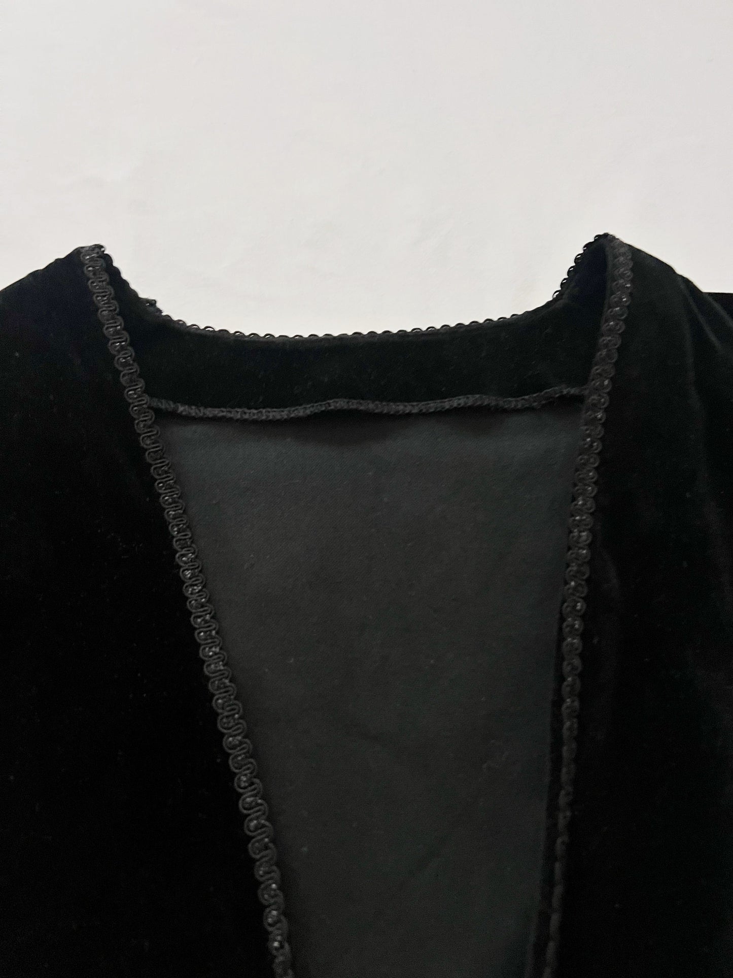 70s black velvet vest, Size XL